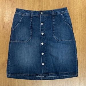 Kensie button down skirt